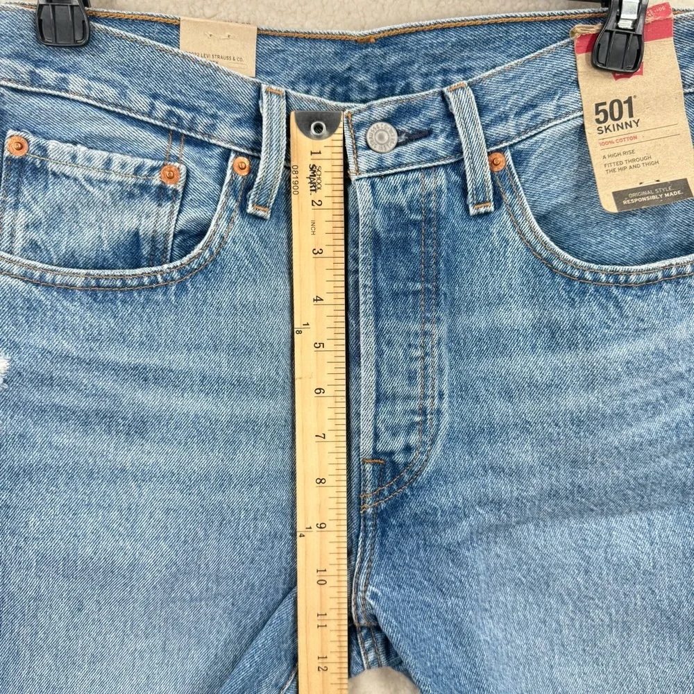 Levi's High rise Fitted Distressed Skinny Jeans Size 30 NWT - Picture 8 of 11